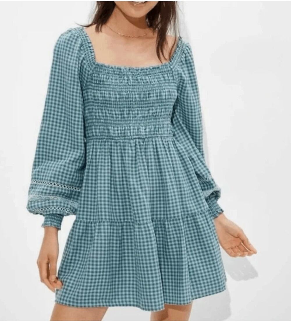 AMERICAN EAGLE Cotton Plaid Smocked Long Sleeve Eyelet Cuff Dress // S